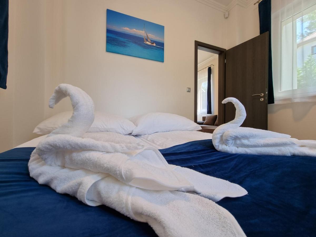 Karinthy Haz Guest House Siofok Exterior photo